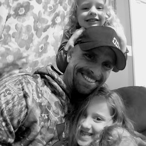 Meet your Posher, Larry